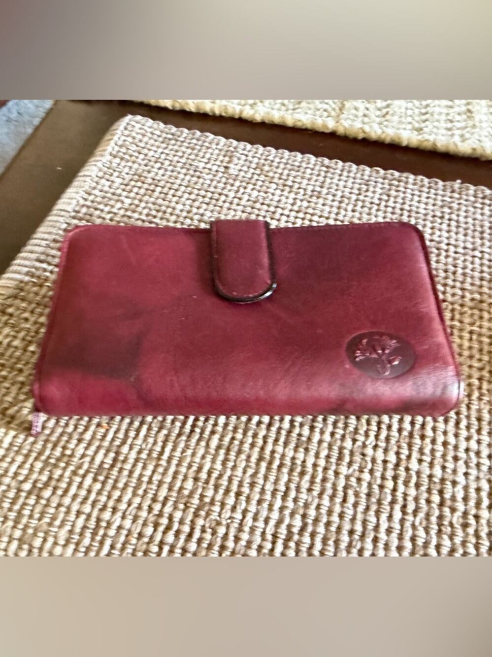 Buxton red ensemble clutch wallet NWT